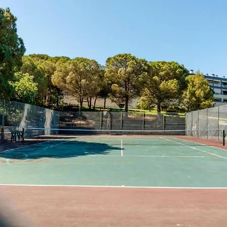 Apartmán T2 Renovado | Piscina & Garagem | Marina Park Lagos
