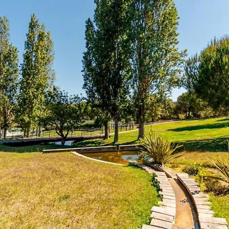 T2 Renovado | Piscina & Garagem | Marina Park *